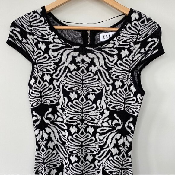 Elle fit & flare knit midi dress with cap sleeves, soft cotton blend fabric - Picture 2 of 10